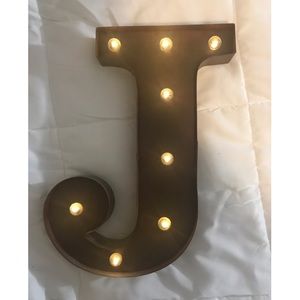 LIGHT UP LETTER J ROOM DECOR💫